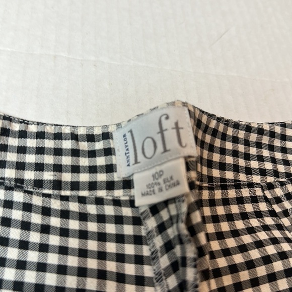 Ann Taylor Loft checkered capris with side zipper - Picture 2 of 7